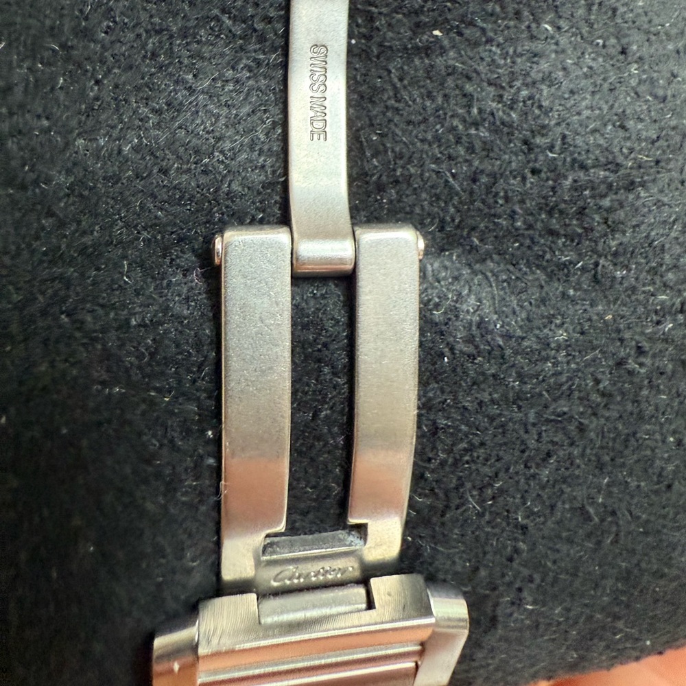 Cartier watch Tank, medium size, stainless steel with diamonds. - Picture 10 of 17